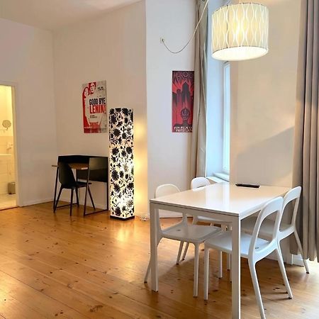 Mooeve Friedrichs Studios Berlin Exterior foto
