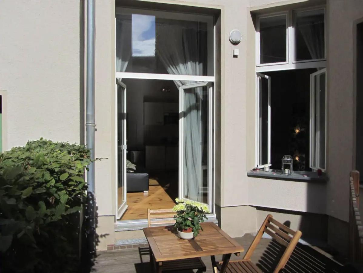 Mooeve Friedrichs Studios Berlin Exterior foto